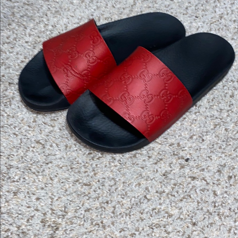 Gucci Red and Black Slides - Picture 7 of 8